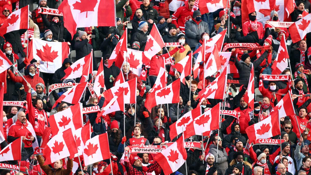 Canada football fans